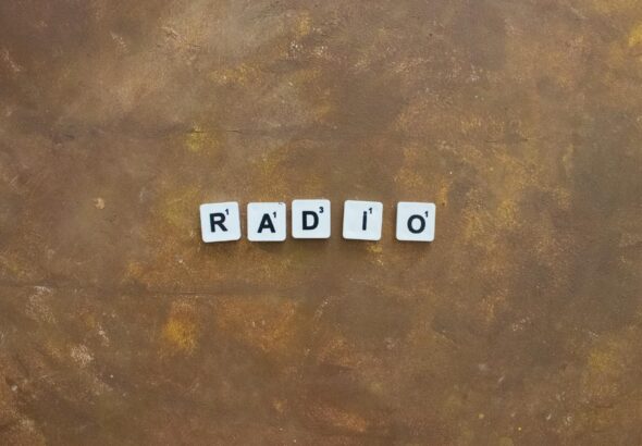 En Radio i Tyfonen